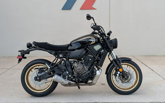 2026 Yamaha XSR700