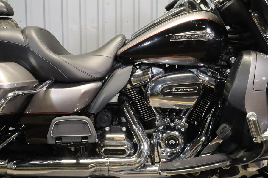 2017 Harley-Davidson Ultra Limited FLHTCU