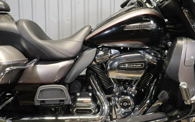 2017 Harley-Davidson Ultra Limited FLHTCU