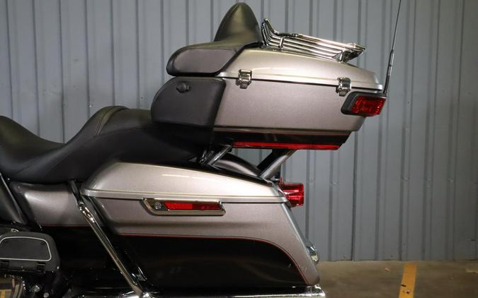 2017 Harley-Davidson Ultra Limited FLHTCU