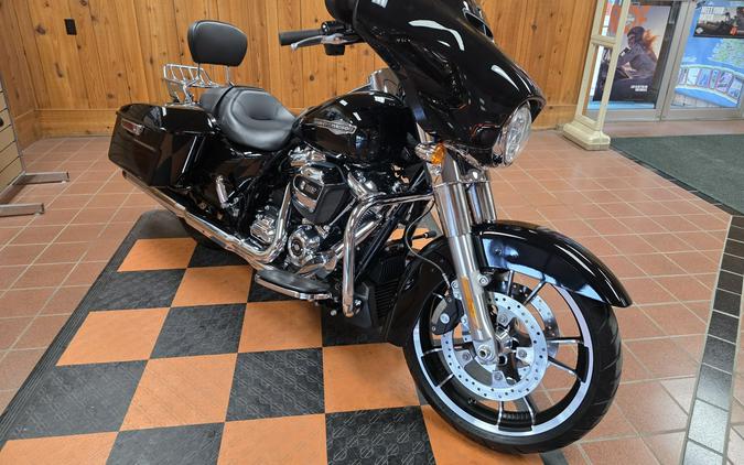 2022 Harley-Davidson Street Glide®