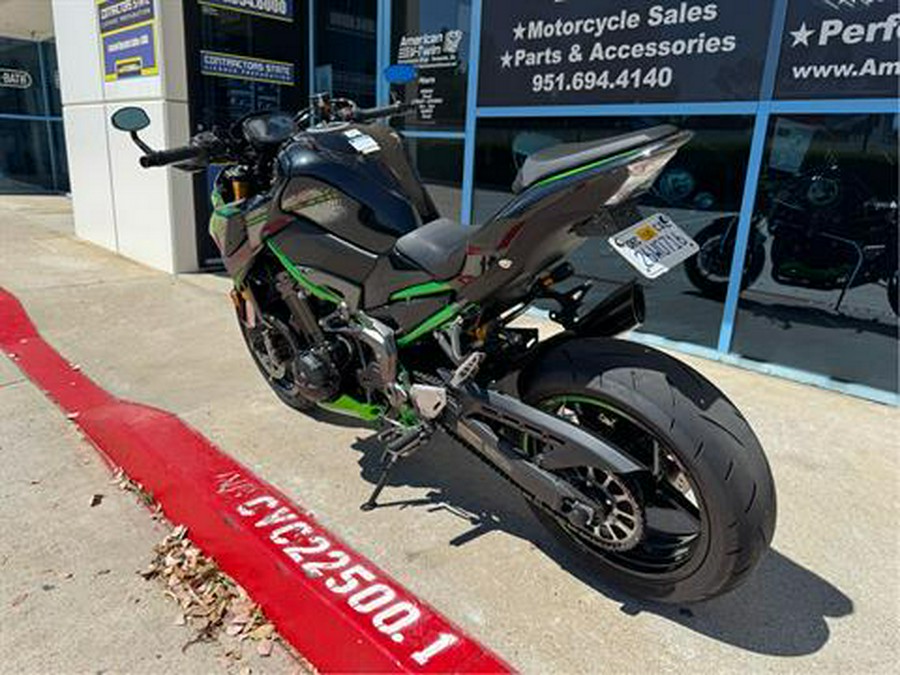 2024 Kawasaki Z900 SE ABS