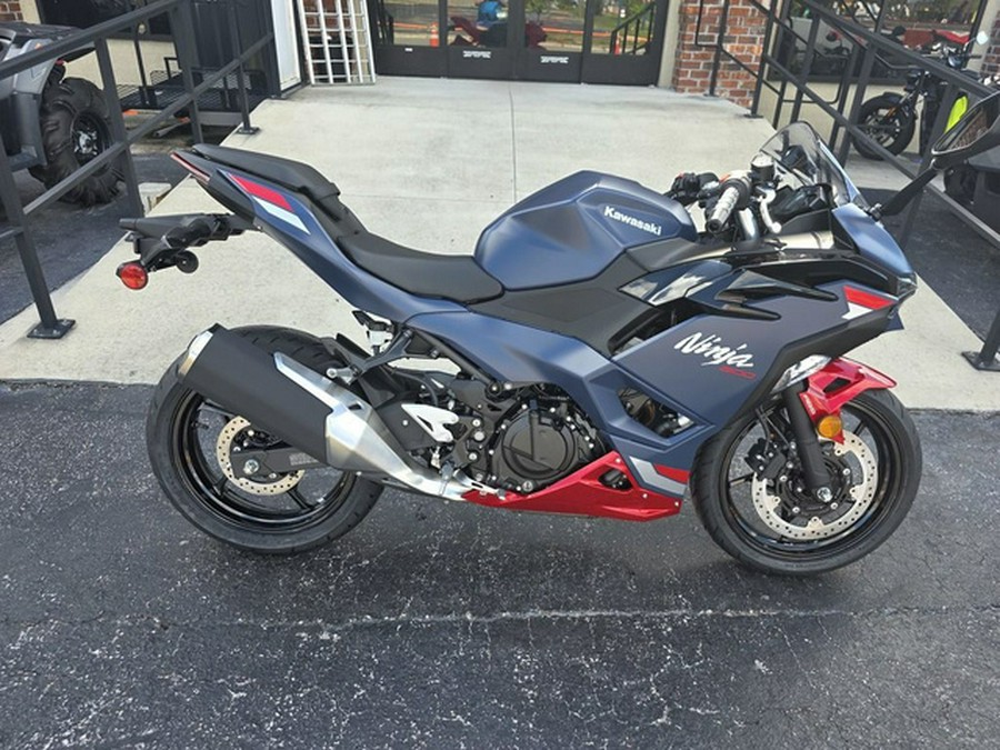 2026 Kawasaki Ninja 500 ABS Metallic Matte Twilight Blue SE ABS