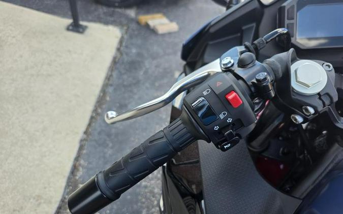 2026 Kawasaki Ninja® 500 ABS Metallic Matte Twilight Blue