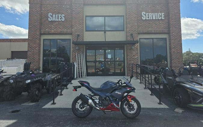 2026 Kawasaki Ninja 500 ABS Metallic Matte Twilight Blue SE ABS