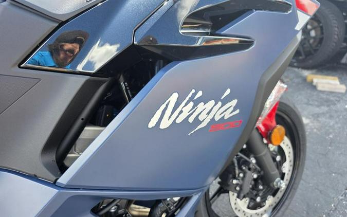 2026 Kawasaki Ninja® 500 ABS Metallic Matte Twilight Blue