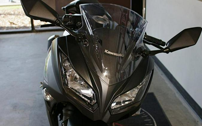 2016 Kawasaki Ninja® 300 ABS