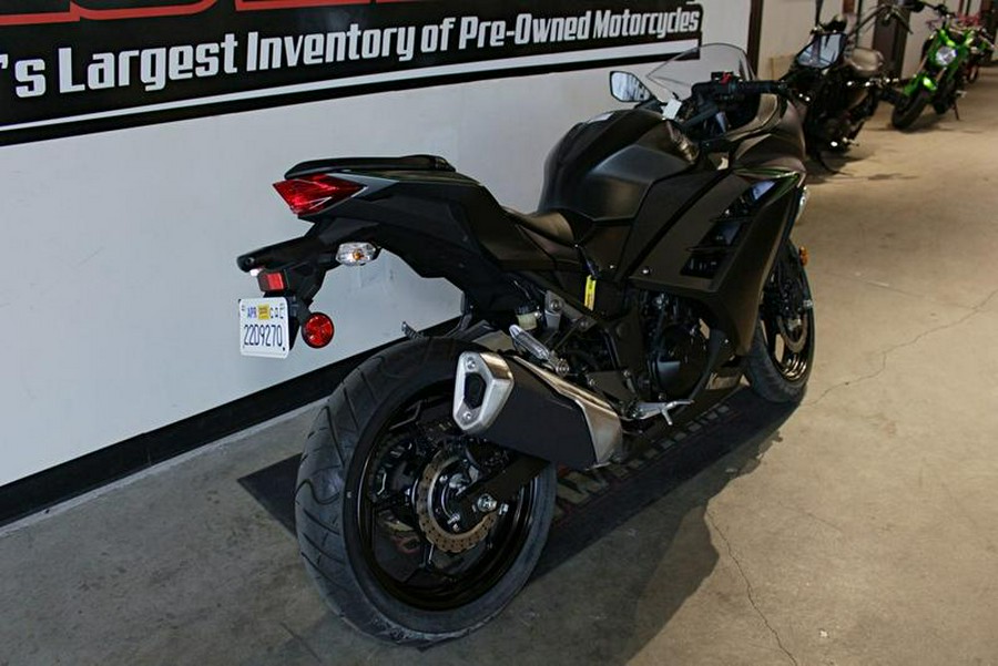 2016 Kawasaki Ninja® 300 ABS