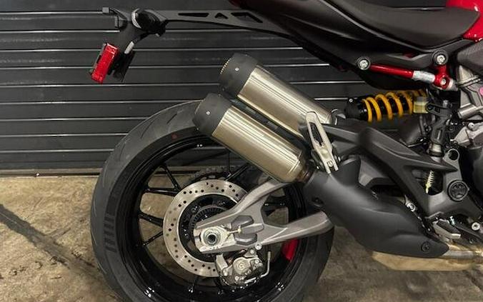 2026 Ducati Monster Plus V2