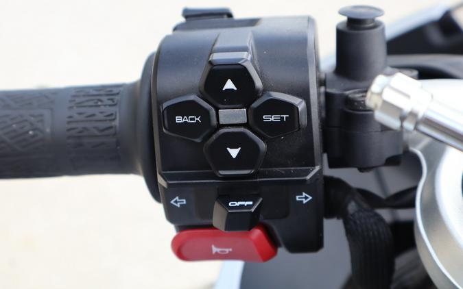 2025 CFMOTO 675SS