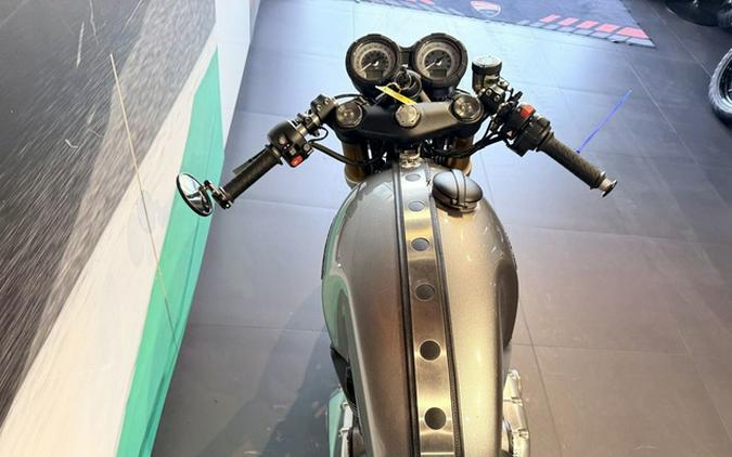 2017 Triumph Thruxton 1200 R Silver Ice
