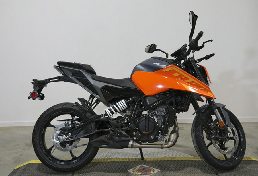 2024 KTM 250 DUKE 250