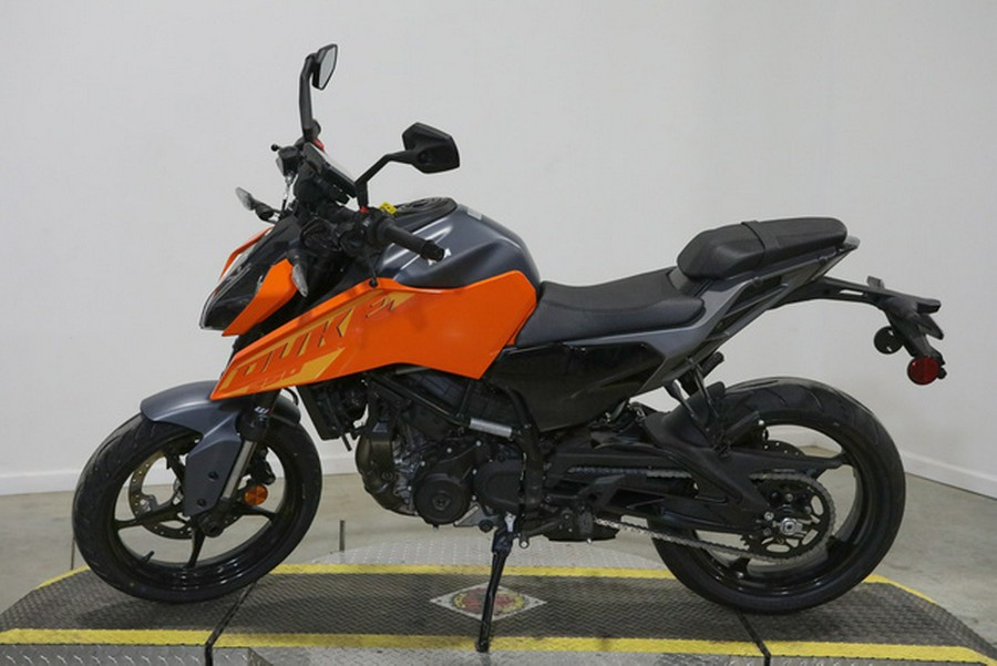 2024 KTM 250 DUKE 250