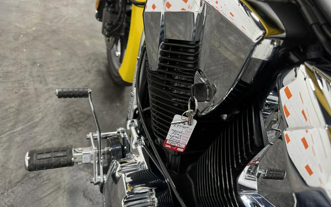 2022 HONDA FURY