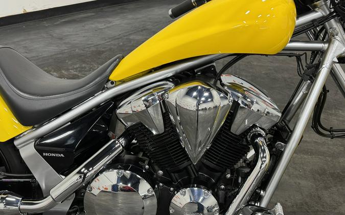2022 HONDA FURY