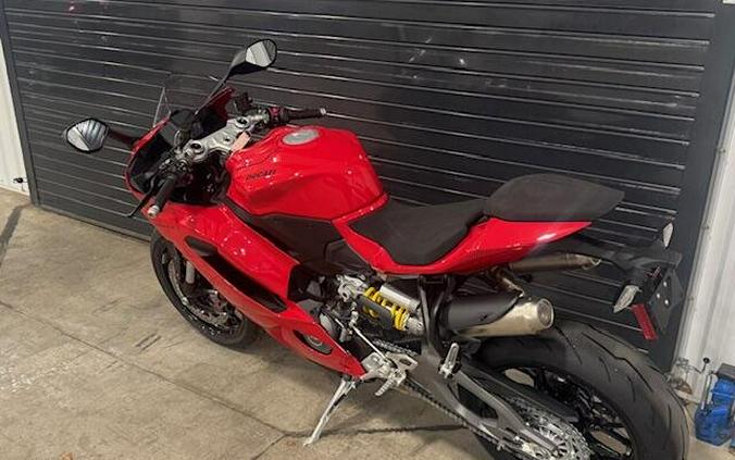2026 Ducati PANIGALE V2