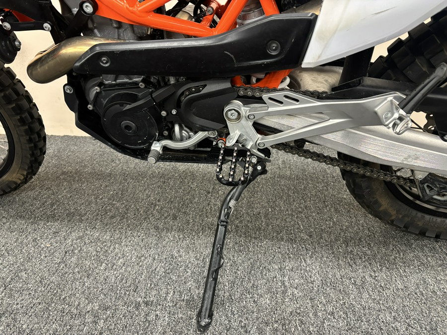 2026 KTM Enduro 690 R