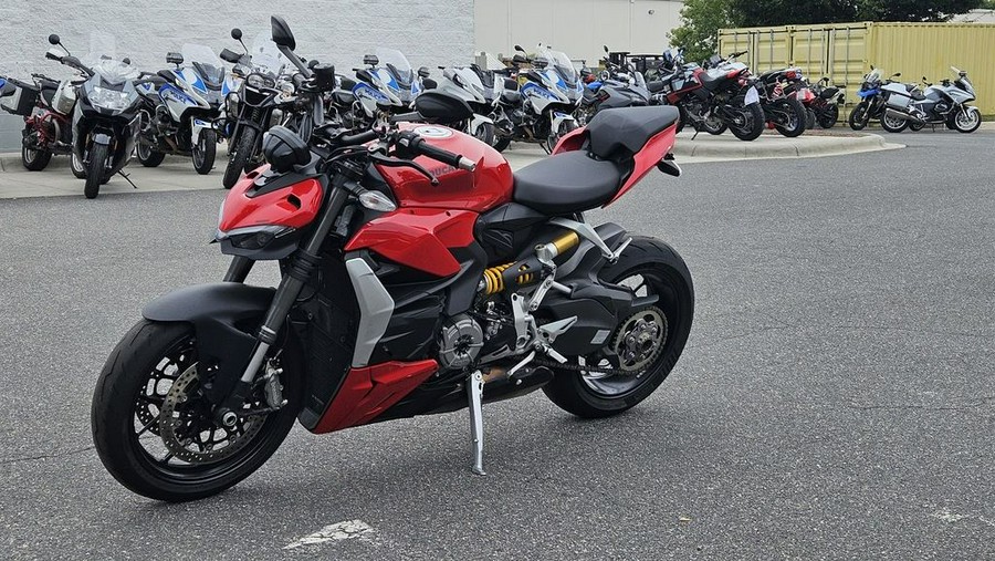 2022 Ducati Streetfighter V2 Ducati Red