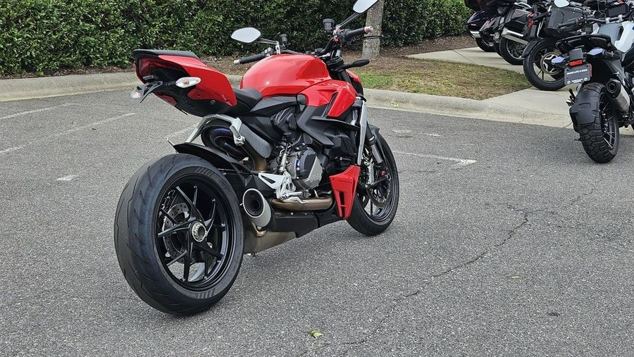 2022 Ducati Streetfighter V2 Ducati Red