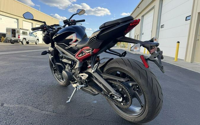 2022 Triumph Street Triple R Low Matte Silver Ice R