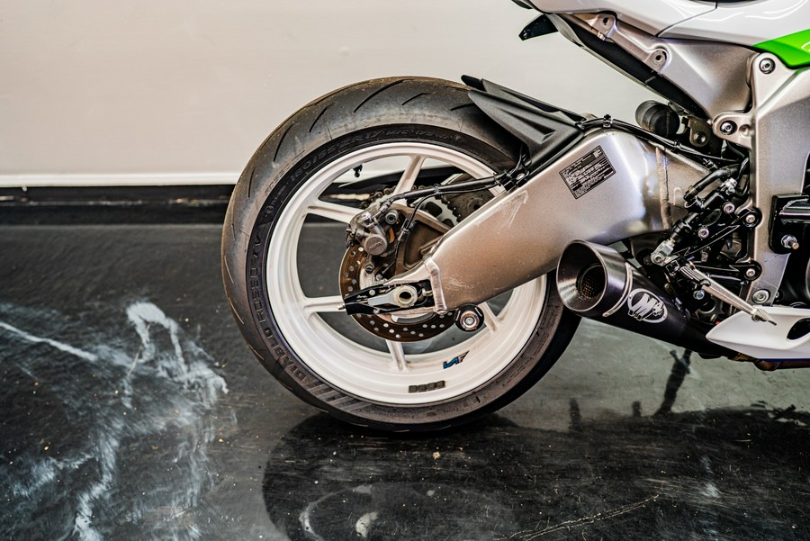 2024 Kawasaki ZX-6R 40th Anniversary Edition ABS