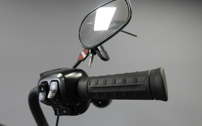 2025 Harley-Davidson Street Bob FXBB