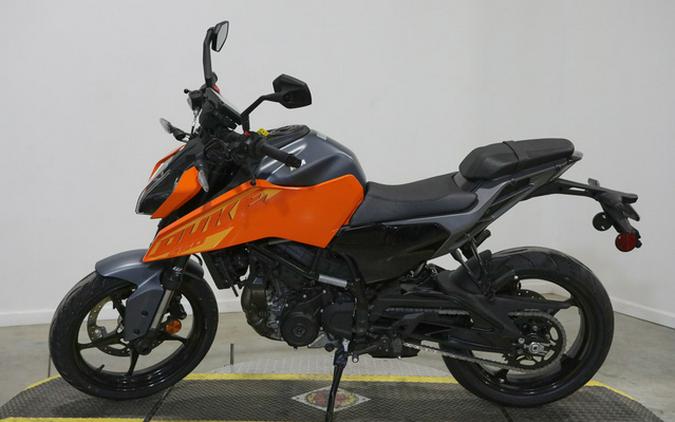 2024 KTM 250 DUKE 250