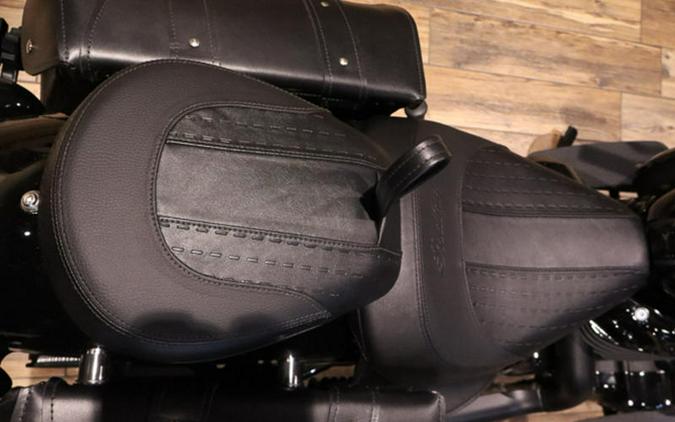 2025 Indian Motorcycle® Super Chief® Dark Horse® Black Metallic