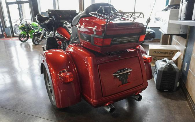 2012 Harley-Davidson® FLHTCUTG - Tri Glide® Ultra Classic®