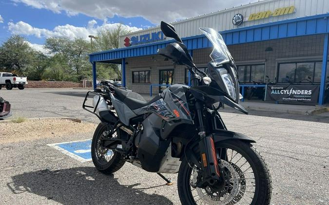 2022 KTM 890 Adventure