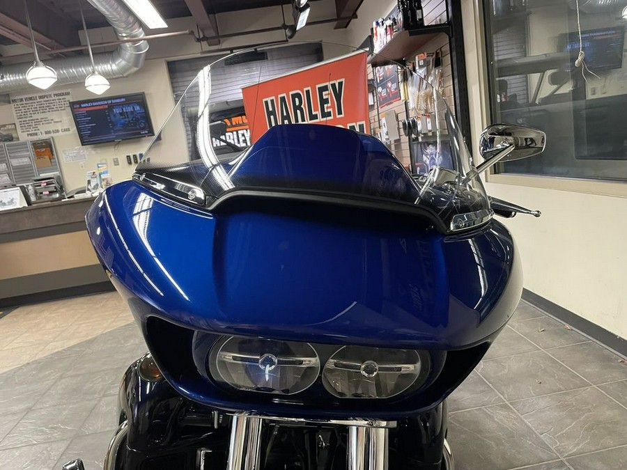 2015 Harley-Davidson® FLTRUSE - CVO™ Road Glide® Ultra
