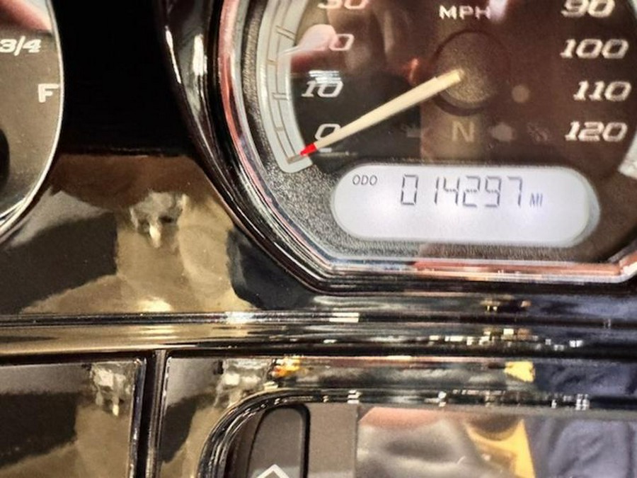 2017 Harley-Davidson® FLHTK - Ultra Limited