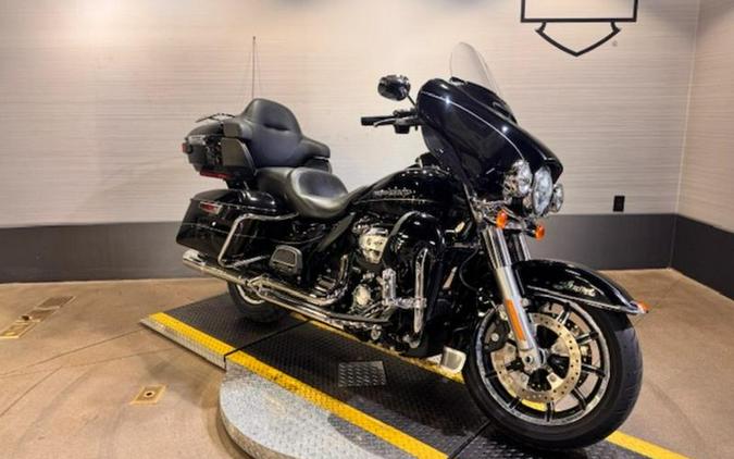 2017 Harley-Davidson® FLHTK - Ultra Limited