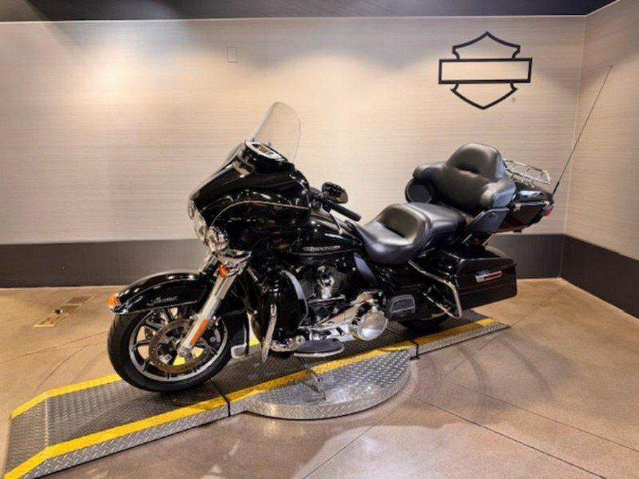 2017 Harley-Davidson® FLHTK - Ultra Limited