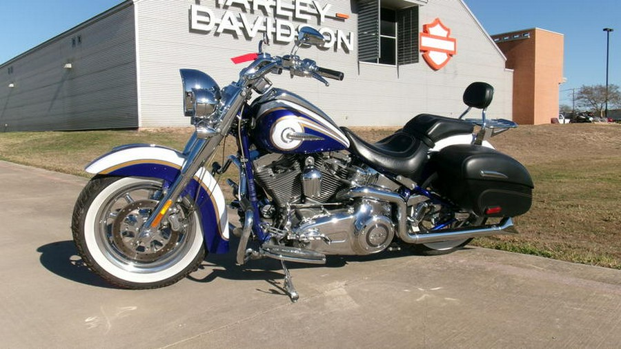 2014 Harley-Davidson® FLSTNSE - CVO™ Softail® Deluxe