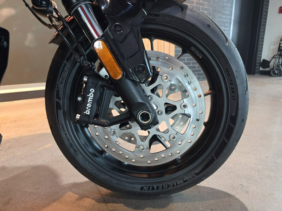 RA1250ST 2025 Pan America® 1250 ST