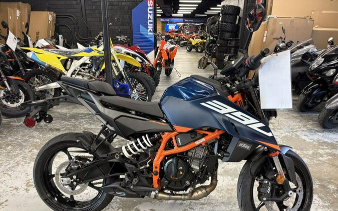 2026 KTM Duke 390