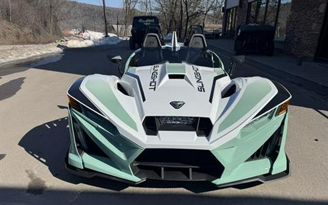 2026 Slingshot Slingshot R - AutoDrive