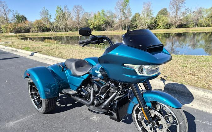 FLTRT 2026 Road Glide 3