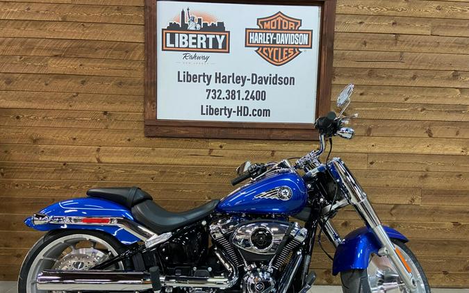 2025 Harley-Davidson® Fat Boy® Blue Burst FLFB