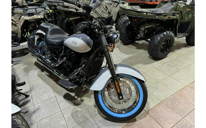 2024 Kawasaki Vulcan® 900 Classic - Pearl Storm Gray/Pearl Robotic White