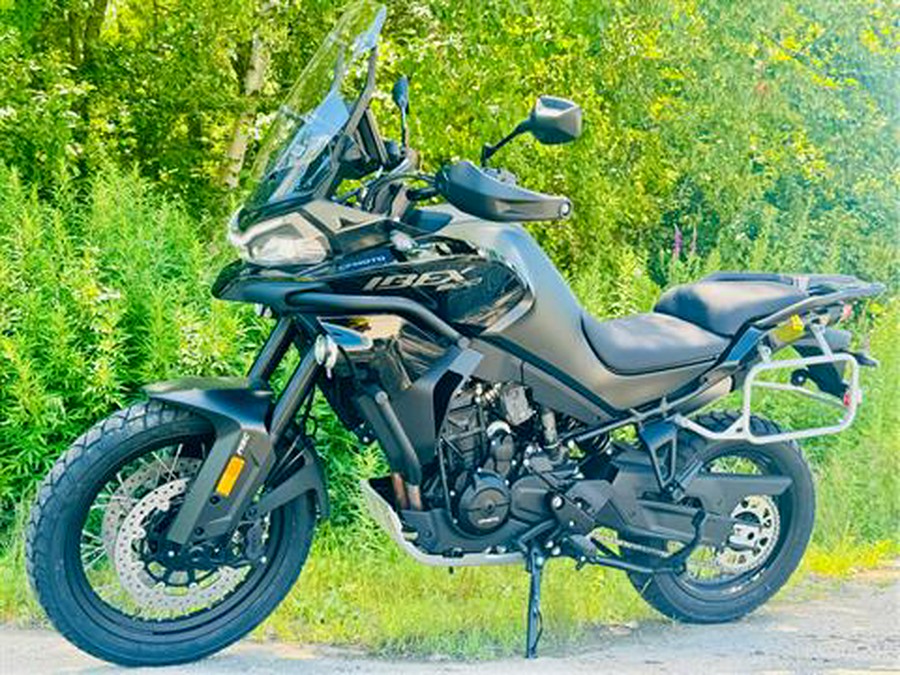 2025 CFMOTO Ibex 800 E