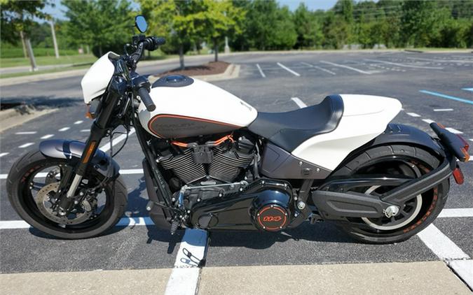 2019 Harley-Davidson FXDR 114