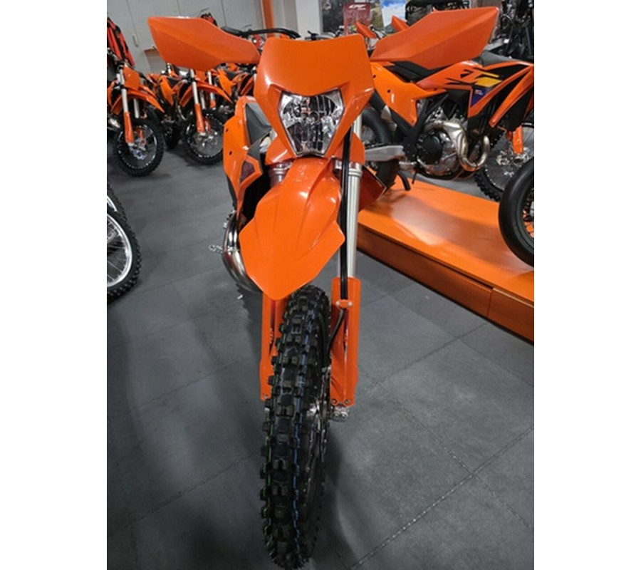 2026 KTM XC 150 W