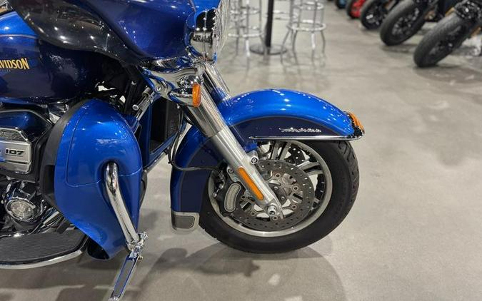 2017 Harley-Davidson® FLHTCUTG - Tri Glide® Ultra