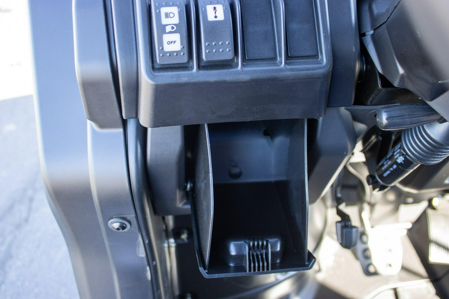 2026 CAN-AM DEFENDER MAX XT HD9