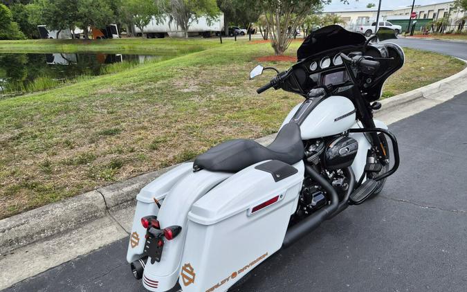 FLHXS 2020 Street Glide Special