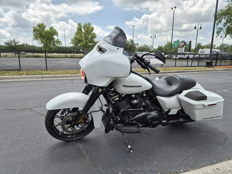 FLHXS 2020 Street Glide Special