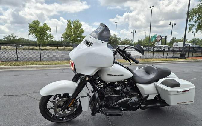 FLHXS 2020 Street Glide Special