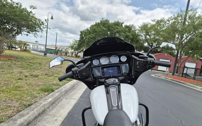 FLHXS 2020 Street Glide Special